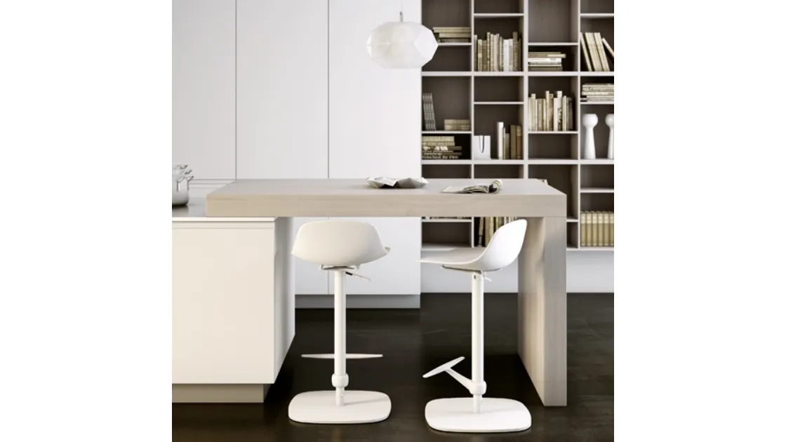 Sgabello Pure Loop Mini Stool di Infiniti